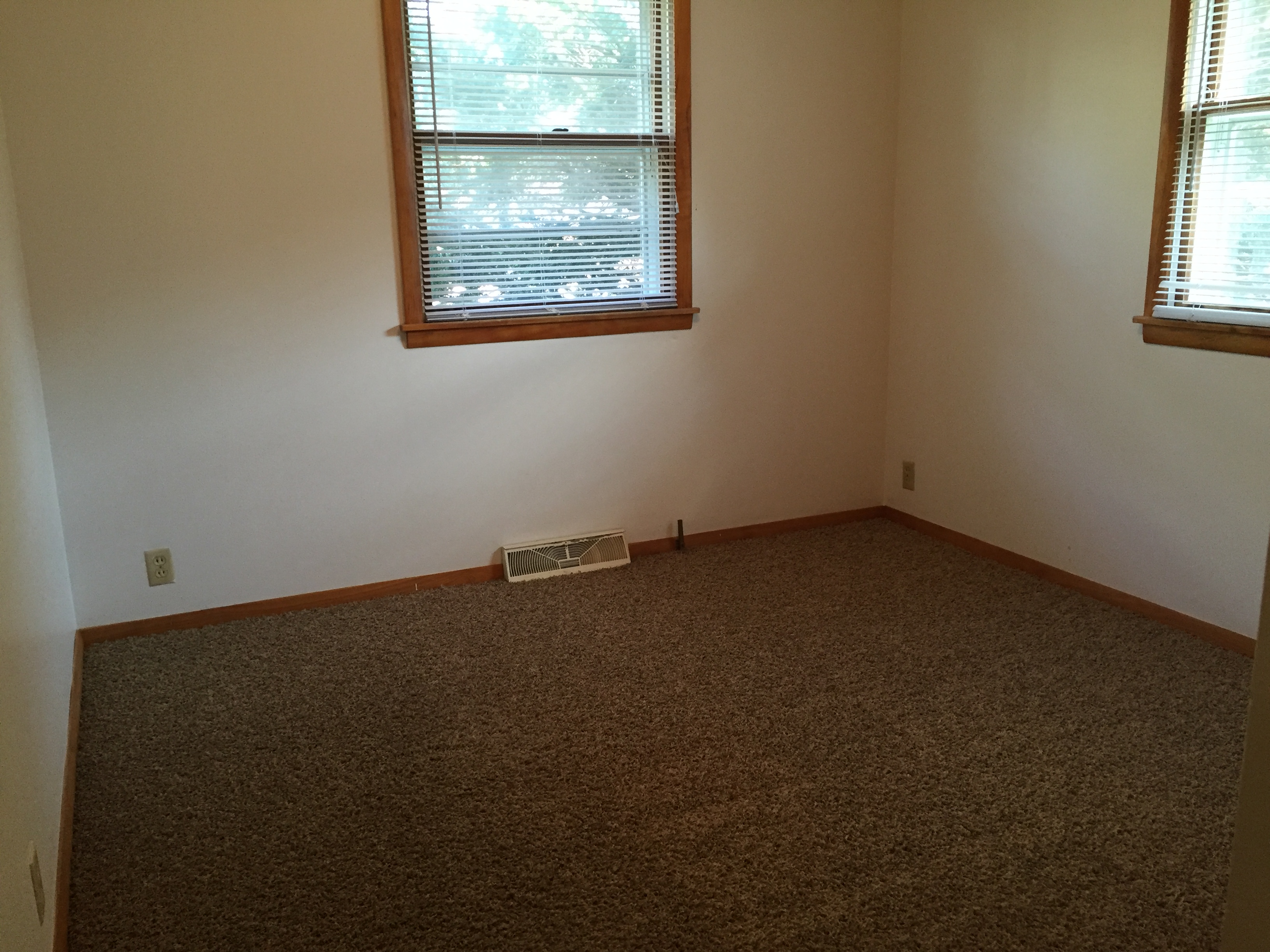 Grundy Center Residential Real Estate 1002 I Ave SulenticFischels